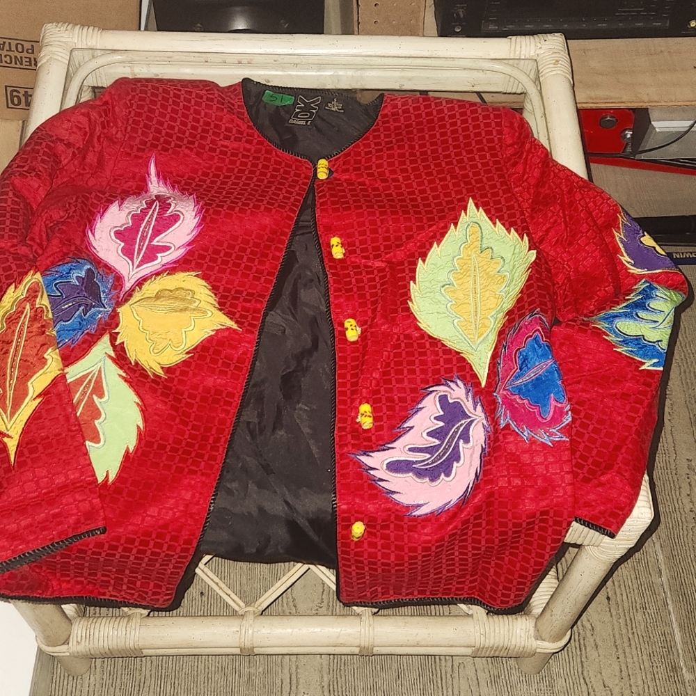 Jacket with buttons